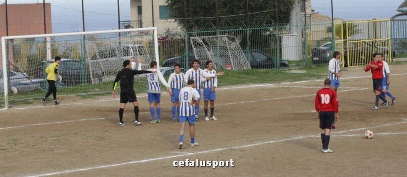 111030 sport 069y_tn.jpg